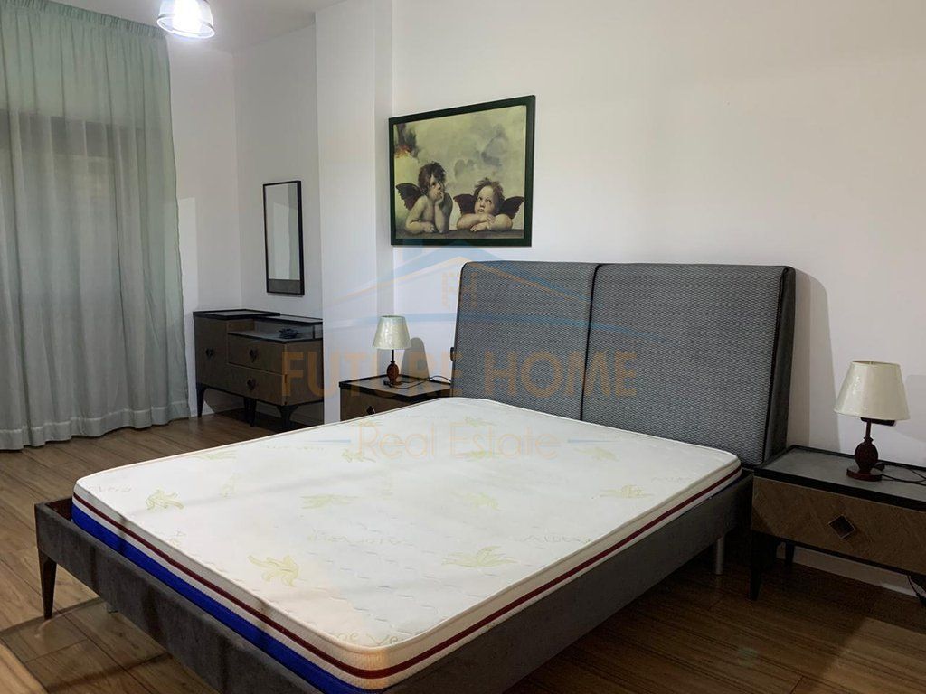 Qera, Apartament 1+1, Rruga e Elbasanit, Prane Ambasador 1.
