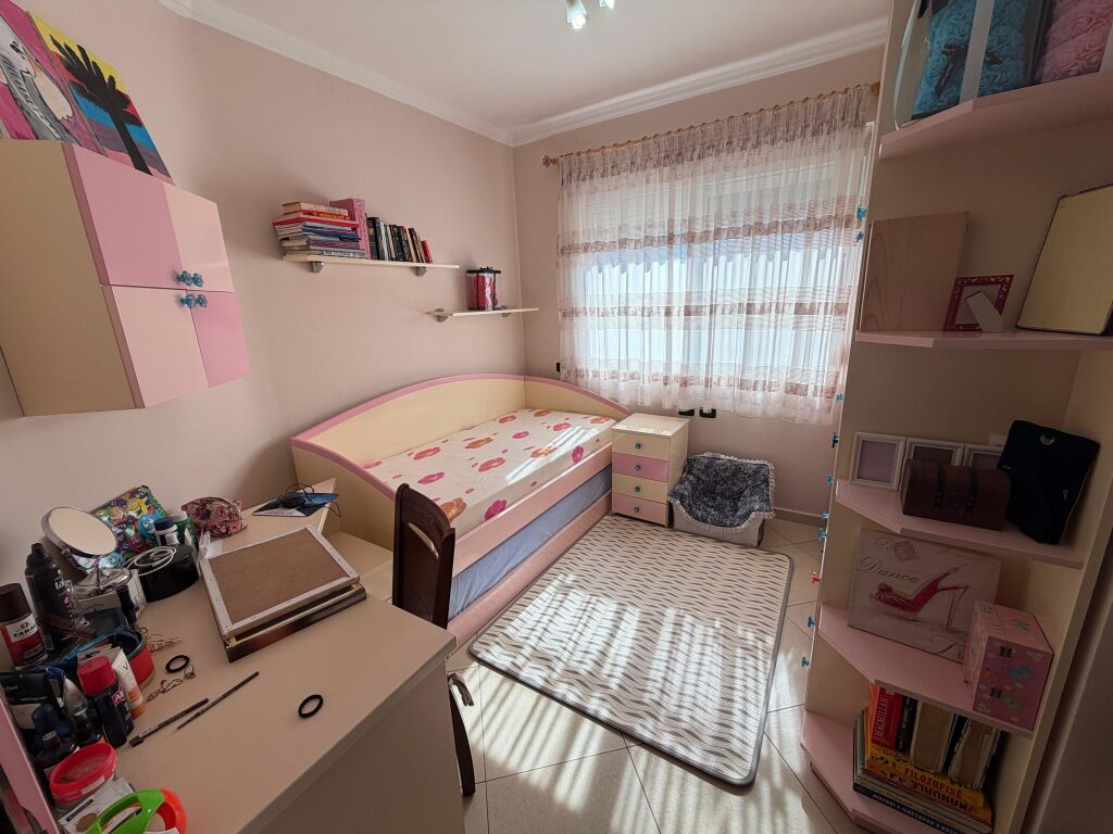 Apartament 3+1 në shitje te Rruga e Cipajve Vlore (Gjergj Arianiti)