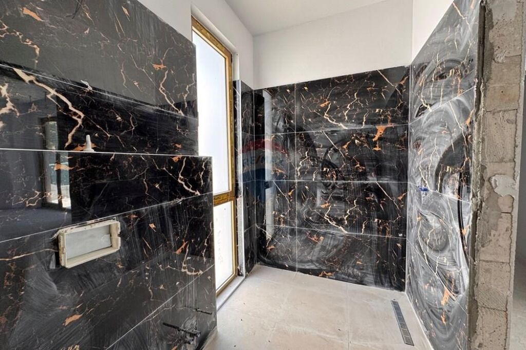 VILLA IN VENDITA ALLA RESIDENZA LULEBORE!