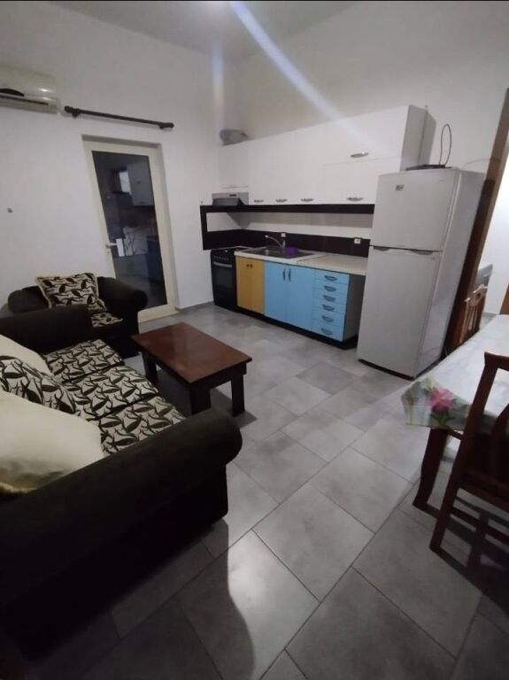 Apartament 2+1 me qera tek Kodra e Priftit