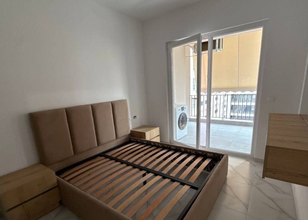 JEPET ME QIRA APARTAMENT 1+1, AURA RESIDENCE, LAPRAKË!