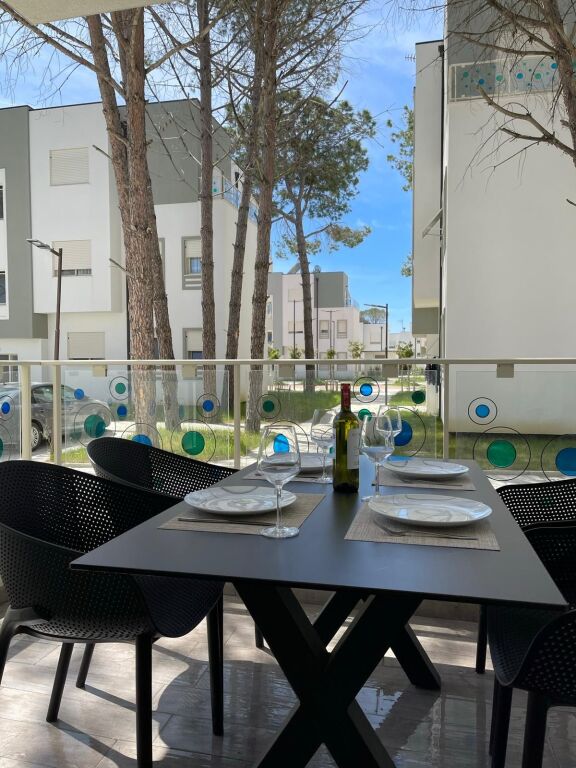APARTAMENT 1+1 PER SHITJE TEK PERLA RESORT GJIRI I LALZIT