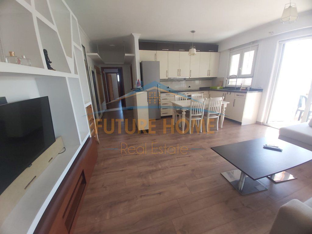 Qira, Apartament 2+1+2, Perballe Kompleksit Delijorgji, Tirane