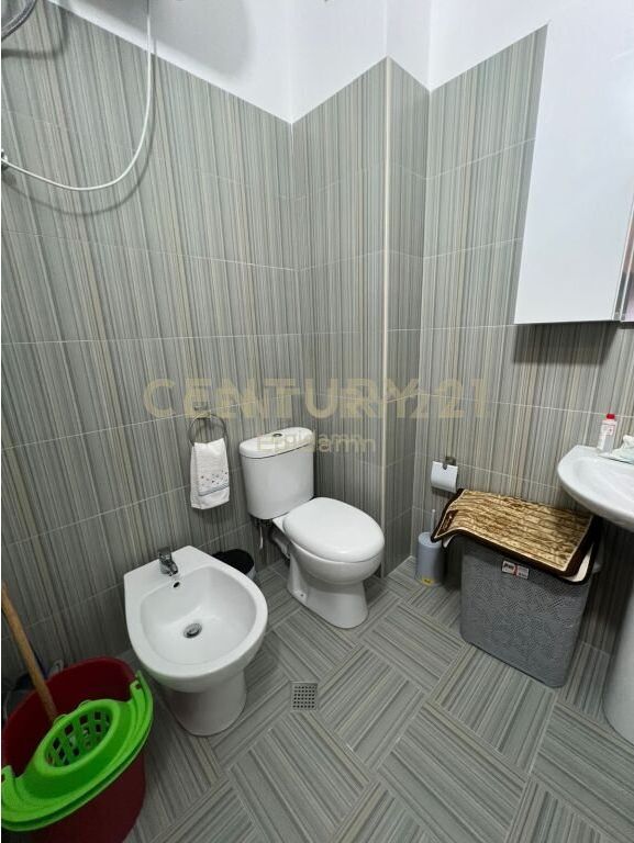 JEPET APARTAMENT ME QERA NE VOLLGA-DURRES 500 € /Muaj