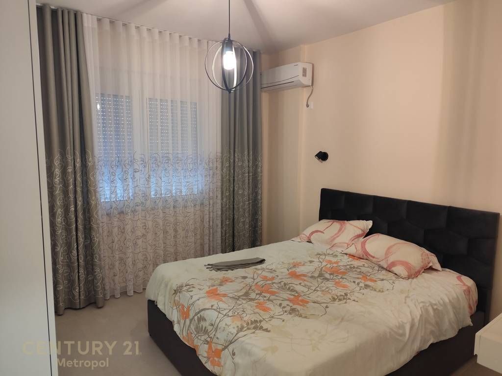 APPARTAMENTO 1+1 IN AFFITTO VICINO A MYSLYM SHYRI!