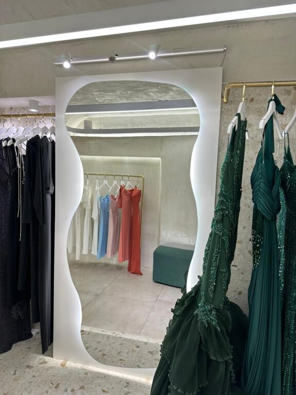 💎 SHITET BIZNESI (BUTIK) – ISH-BLLOK, RRUGË KRYESORE