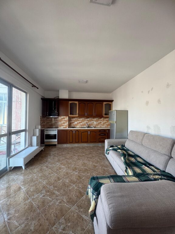 Apartament 1+1 ne shitje , Mbikalimini Komunes