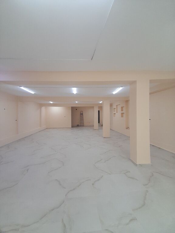 Business Premises in Ali Dem
