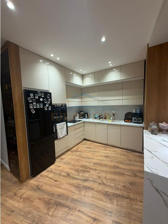 Apartment 3+1+2 for sale Dry Lake Tirana