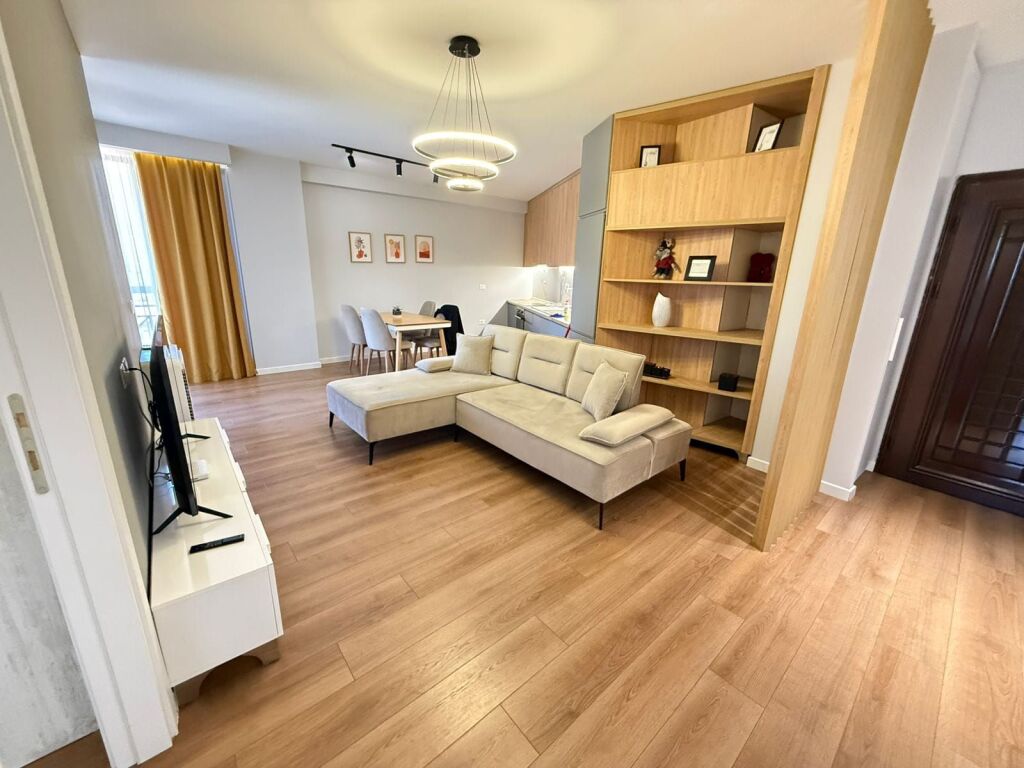 Apartament Me Qera 2+1+2 Tek Rruga e Barrikadave (ID B2201844) Tirane