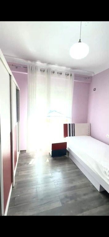Shitet, Apartament 2+1, Kopshti Zoologjik, Tiranë.