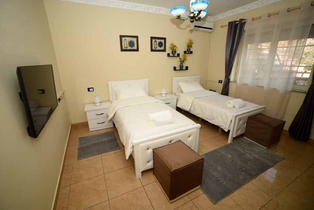Apartment for rent - Center