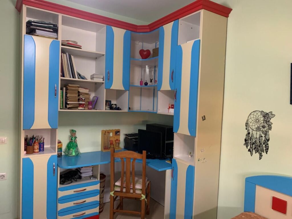 Shitet Apartament 2+1 ne lgj.8 Shkurti, Fier 90,4 m2