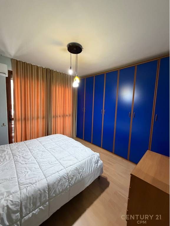 Appartamento 2+1+2 in affitto nella zona di Blloku 1.200 € /Mese