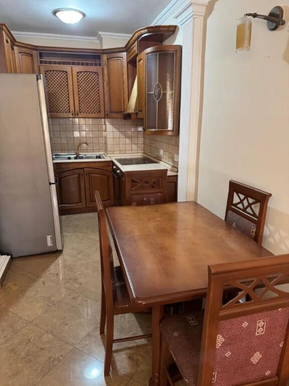 SHESHI WILLSON APARTAMENT PER QERA