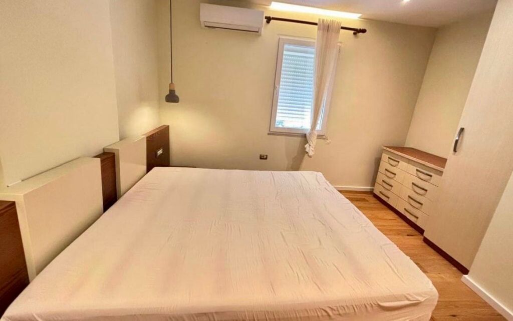 📣 RENT Apartment 3+1 With Storage 📍 Near the Red School 🛣️ "Dervish Hekali" Street ✨