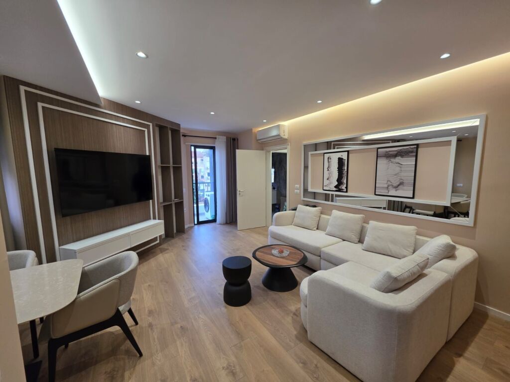 Appartamento 2+1+2 in vendita – Via Durrës !