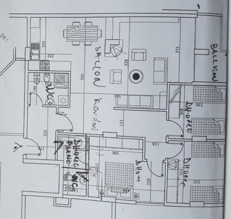 Apartament 3+1 në shitje te Rruga e Cipajve Vlore (Gjergj Arianiti)