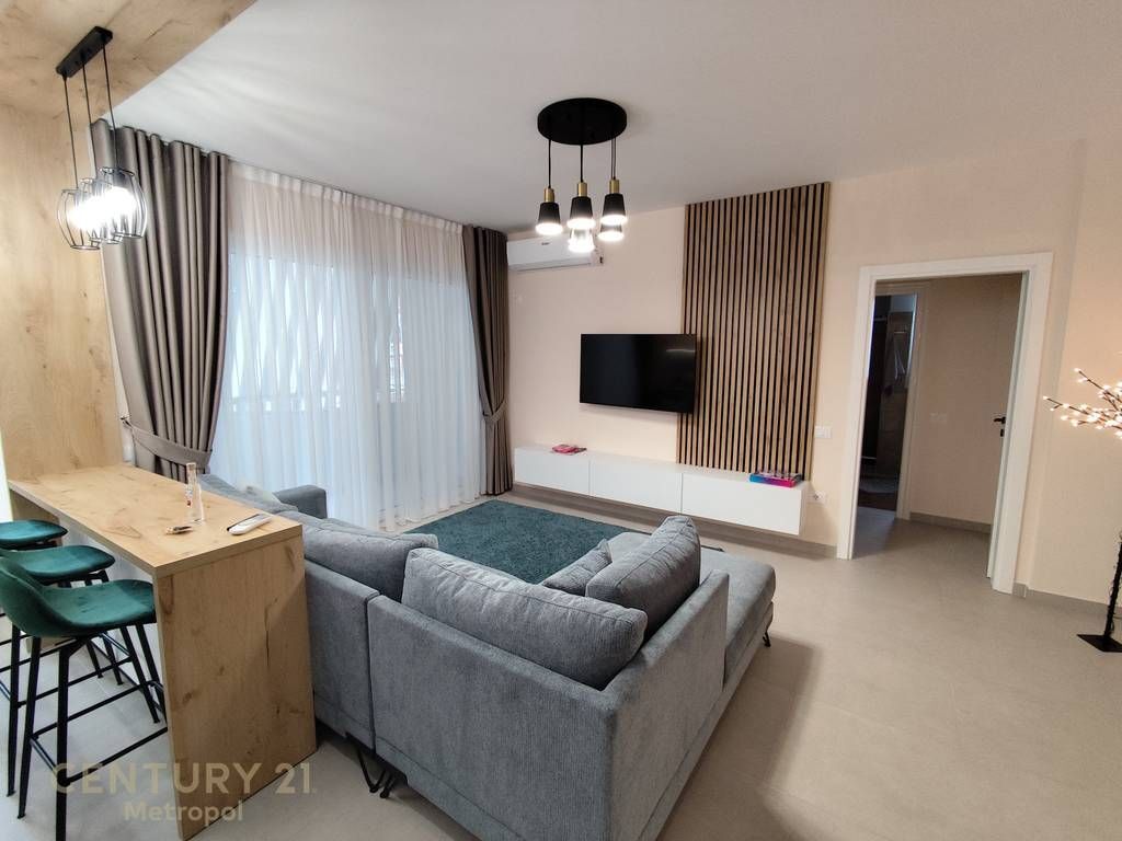 APPARTAMENTO 1+1 IN AFFITTO VICINO A MYSLYM SHYRI! 750 € /Mese