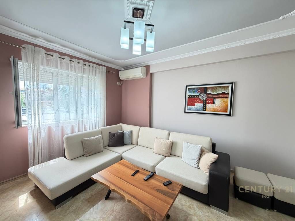APPARTAMENTO 2+1+POSTO AUTO VICINO AL CAMPO IN ALI DEM 750 € /Mese