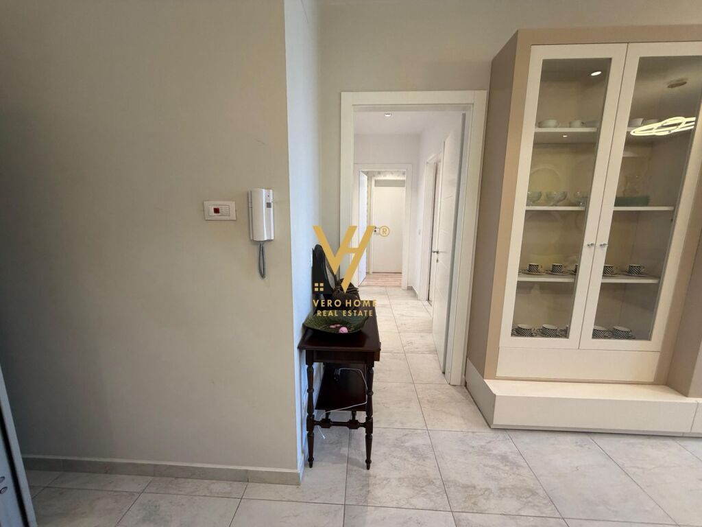SHITET APARTAMENT 2+1+2+BLK TEK RESIDENCA AMBASADOR 3- 610.000 EURO