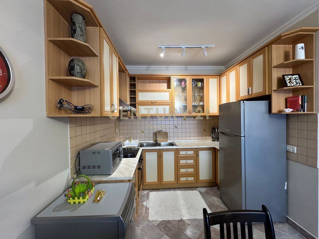 RENT, APARTMENT 1+1 NEAR THE BALLET SCHOOL!