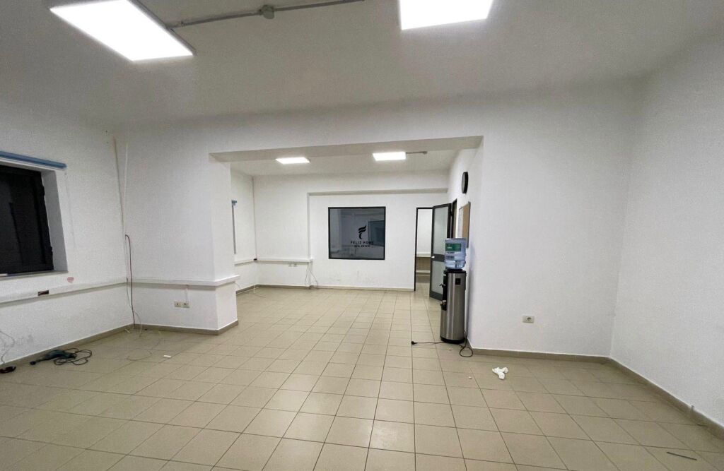 OFFICE FOR RENT 140M2 PAZARI I RI 750 EURO FH-71915