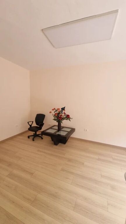 ZYRE ME QERA 55M2 MINE PEZA 800 EURO FH-71920