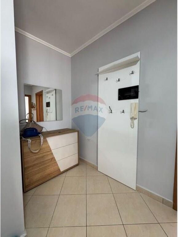 Appartamento 2+1 in affitto presso 4 Dëshmorët(ID: 530471003-484)
