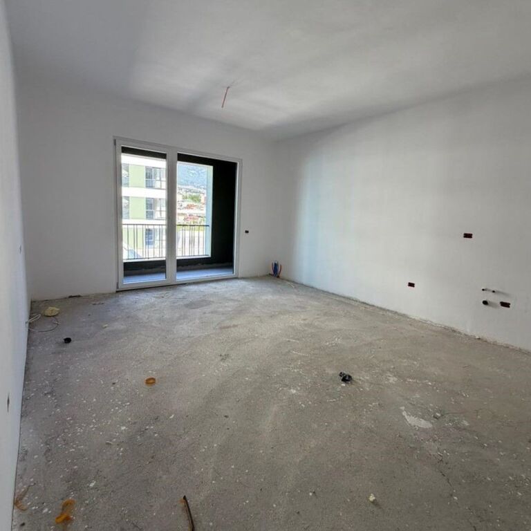 🔥 SUPER ÇMIM – Apartament 3+1+2 + Depo për Shitje 🏡