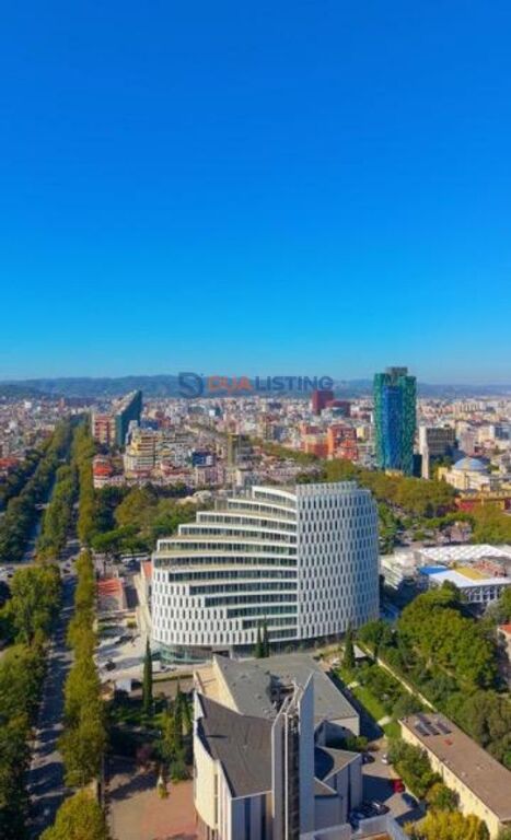 UFFICIO PREMIUM IN AFFITTO NEL CUORE DI TIRANA !