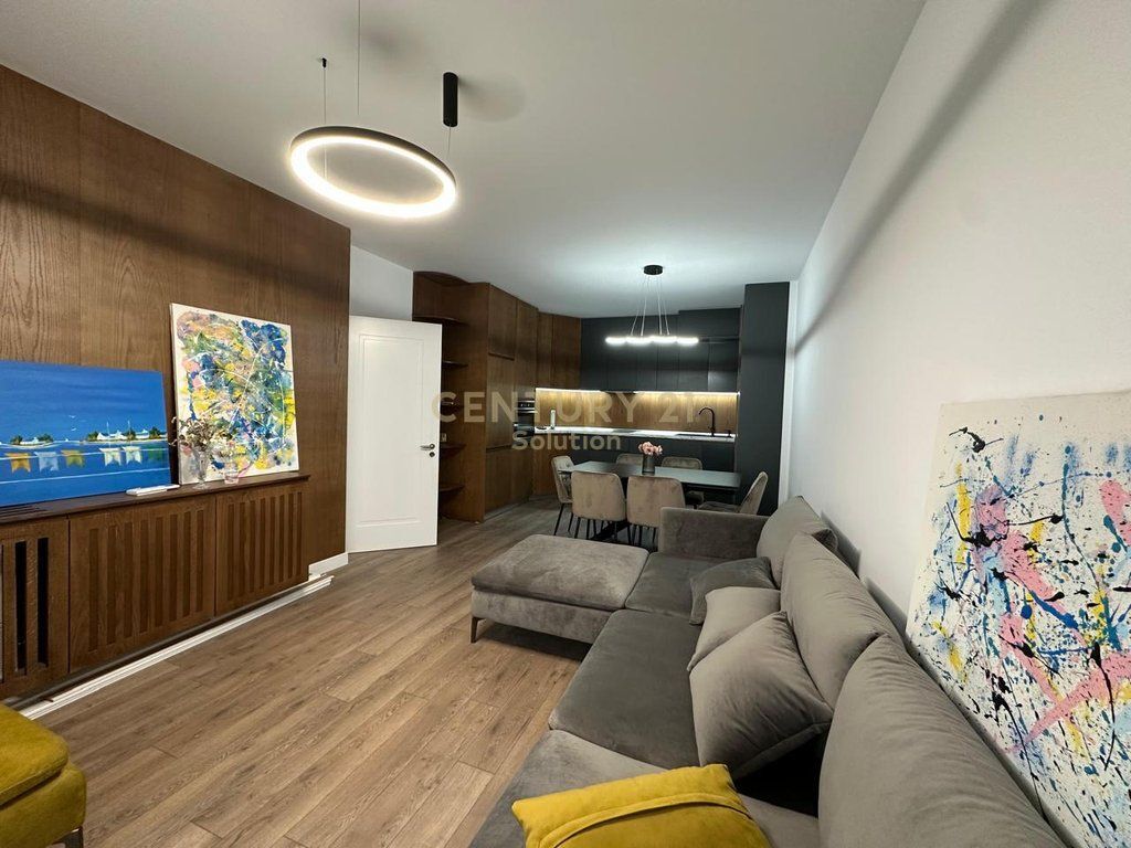 Jepet me qira apartament modern 2+1+2 në zonën e Astirit, pranë Ozone.