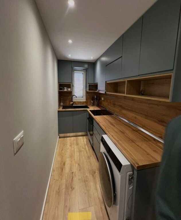 Qera, Apartament 1+1, Bllok, Tiranë.