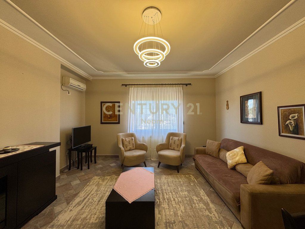 RENT, APARTMENT 1+1 NEAR THE BALLET SCHOOL!