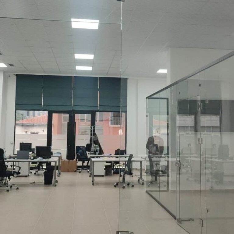 🏢 Vendesi Commerciale in Vendita 420 m² Premium – Via delle Barricate ✨