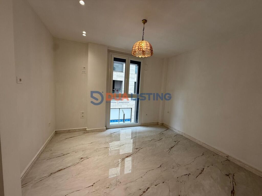 🏢 Luxurious Office Space for Rent 📍 Dry Lake, near Radisson