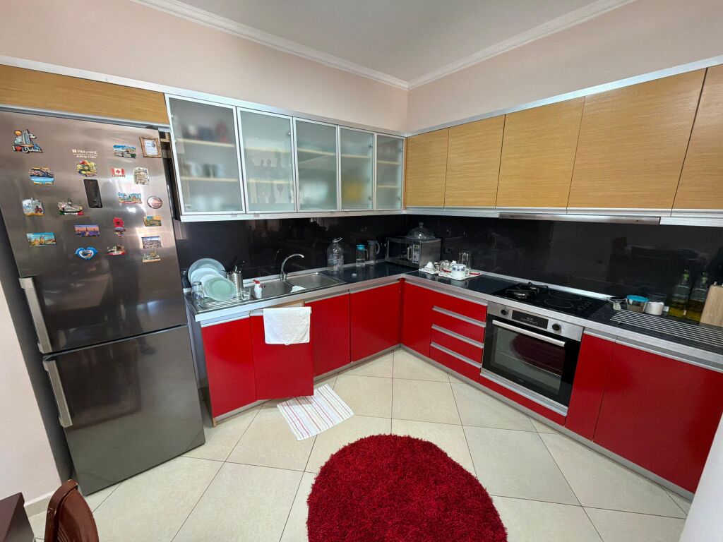 Apartament 3+1 në shitje te Rruga e Cipajve Vlore (Gjergj Arianiti)