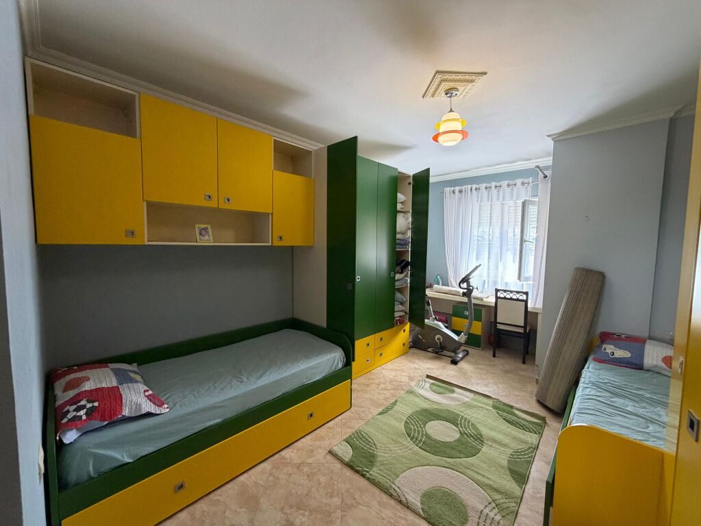 🏠Jepet me qera Apartamenti 2+1 📍Ali Demi prane BKT ,  