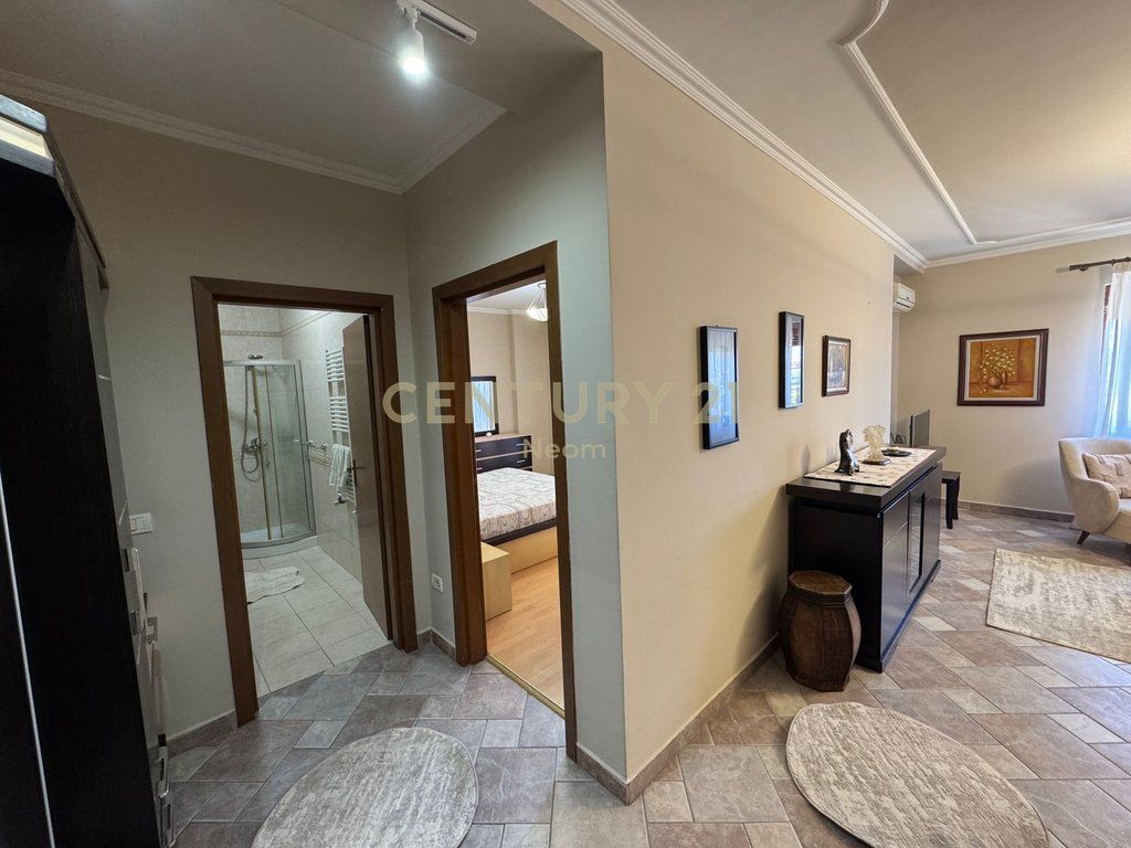 🏡 QIRA, APARTAMENT 1+1 TE SHKOLLA E BALETIT! 650 € /Muaj