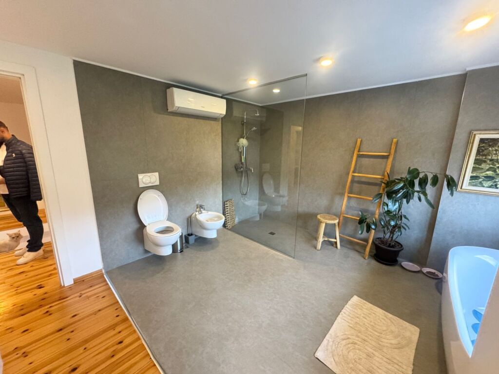 Duplex for sale – Dry Lake