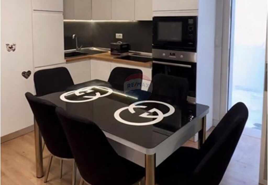 FOR RENT, APARTMENT 1+1, DRY LAKE, TIRANA