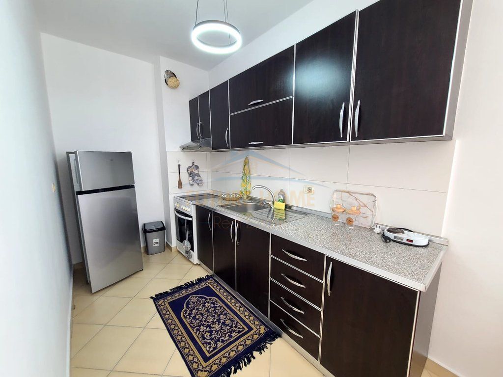 Qera, Apartament 2+1, Liqeni i Thate, Tirane