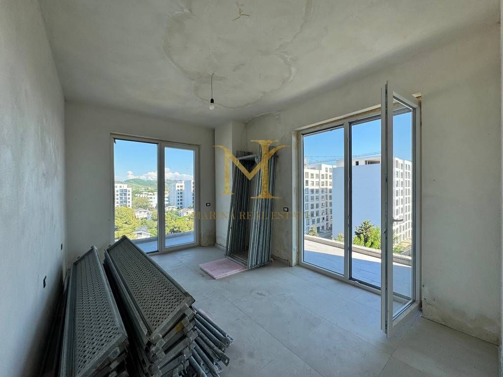 Appartamento in vendita nella zona di Golem, tipologia 2+1. Nuovo edificio, con vista mare