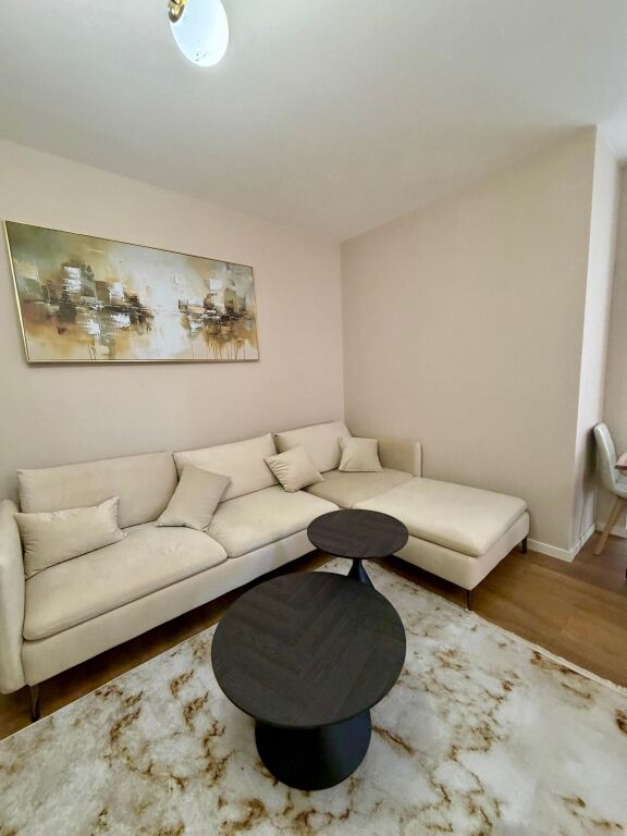 📣 AFFITTO Appartamento 2+1 📍 Yzberisht, Vicino al Complesso Grand Gallery ✨