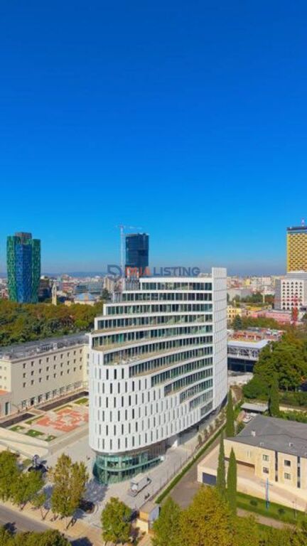 PREMIUM OFFICE FOR RENT IN THE HEART OF TIRANA!