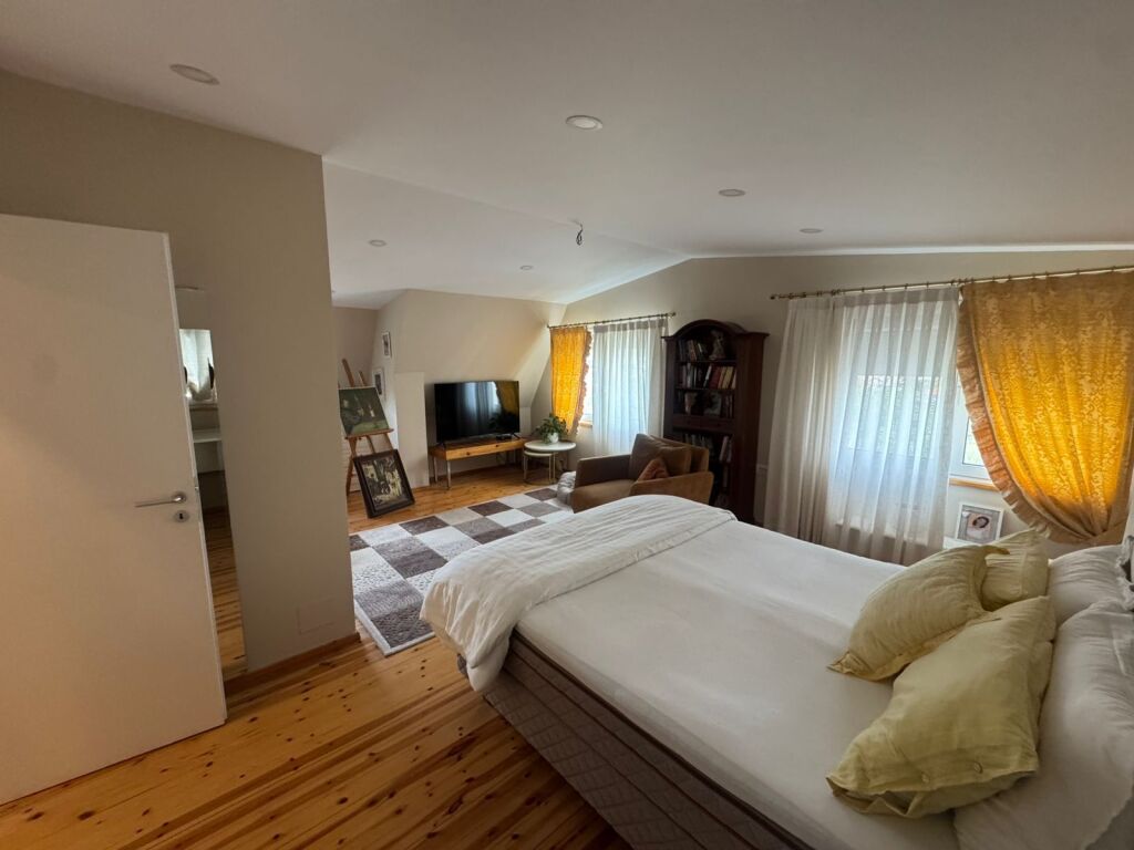 Duplex for sale – Dry Lake