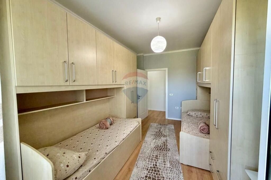 Apartament 2+1+2 me qera Kopshti Botanik