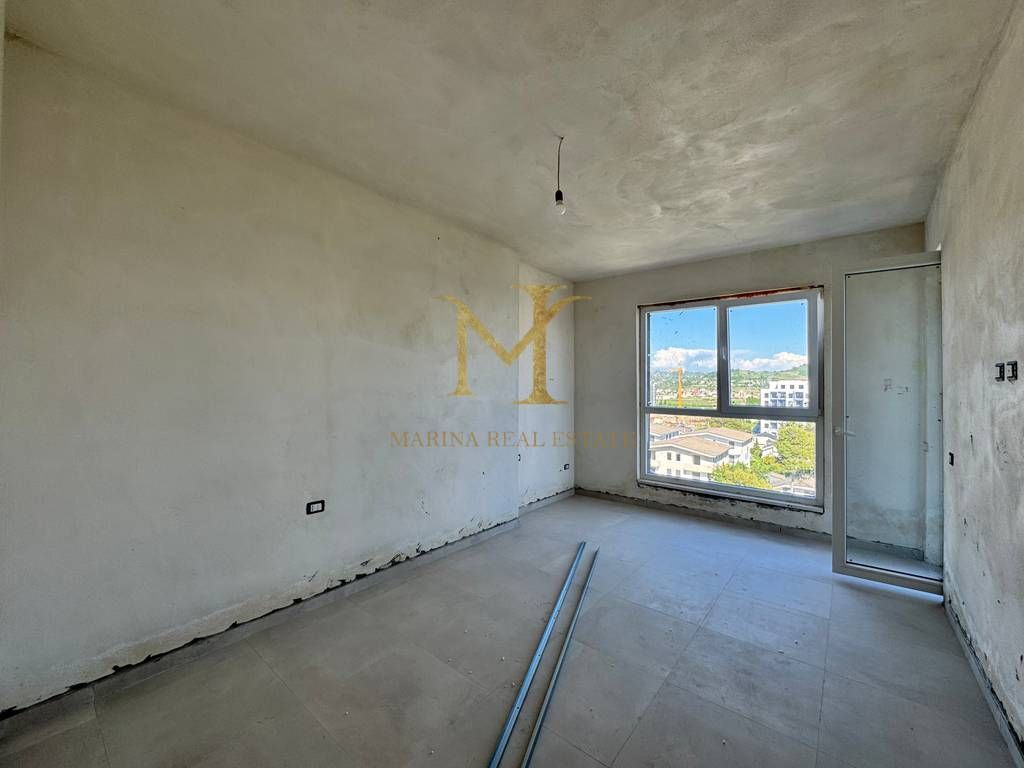 Appartamento in vendita nella zona di Golem, tipologia 2+1. Nuovo edificio, con vista mare
