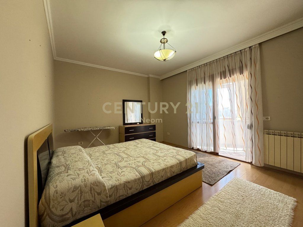 RENT, APARTMENT 1+1 NEAR THE BALLET SCHOOL!