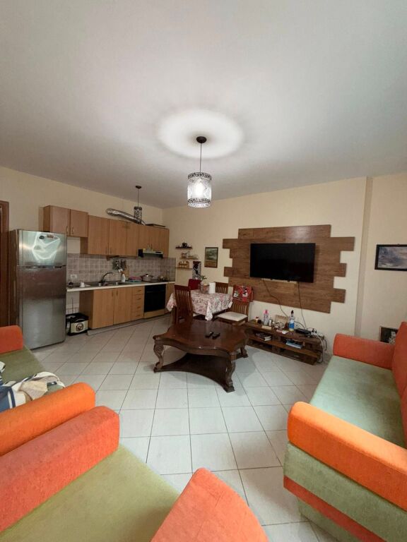 🏡 APARTAMENT  NË SHITJE 1+1 – Golem ☎️  💰 Çmimi: 1300 € / m²